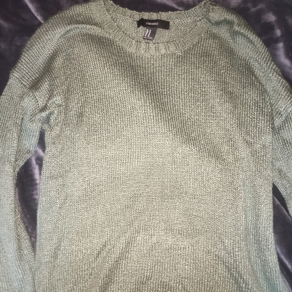 Forever 21 Green Sweater🌵🌴